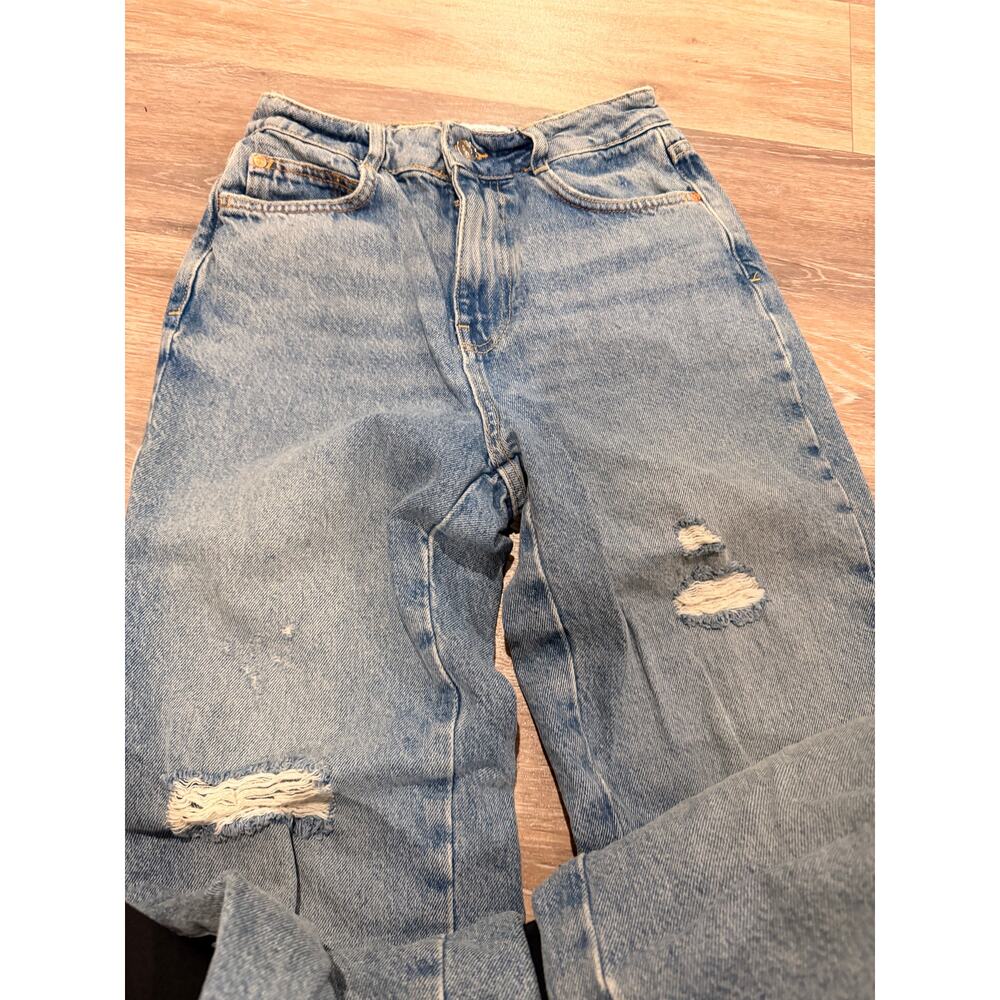 Zara Distressed Denim Size 4 Jeans - Picture 3 of 6